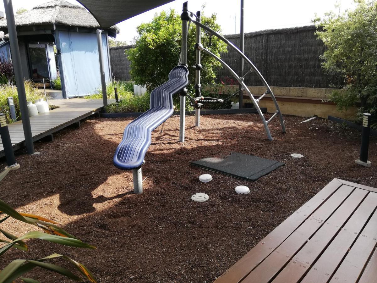 Dunsborough Apartments & Suites Екстериор снимка