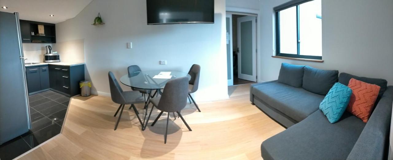 Dunsborough Apartments & Suites Екстериор снимка