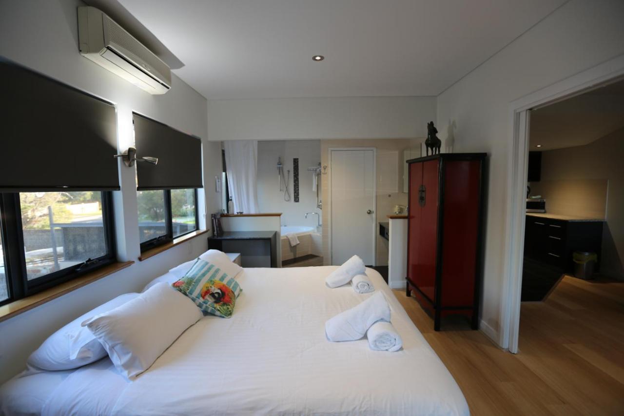 Dunsborough Apartments & Suites Екстериор снимка