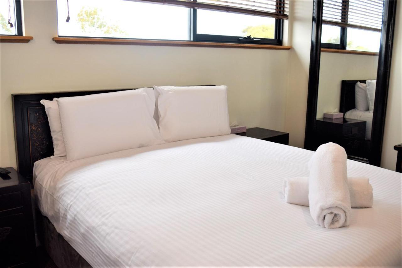 Dunsborough Apartments & Suites Екстериор снимка
