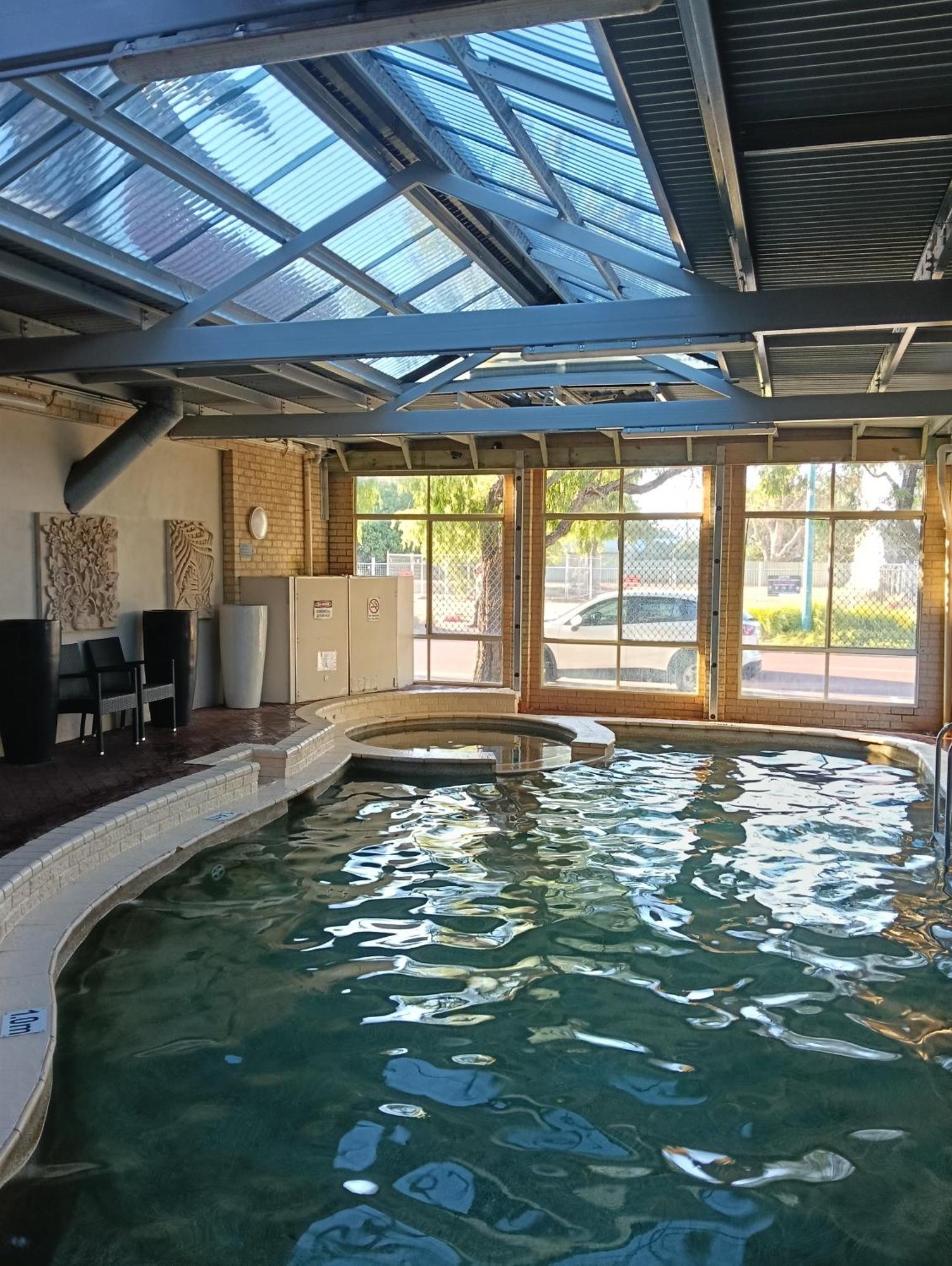 Dunsborough Apartments & Suites Екстериор снимка